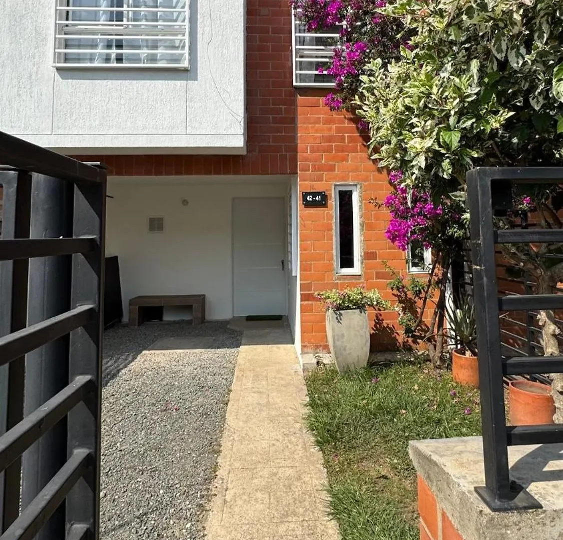 New House Beautiful, Garden, Parking, Complete Apartment Cali