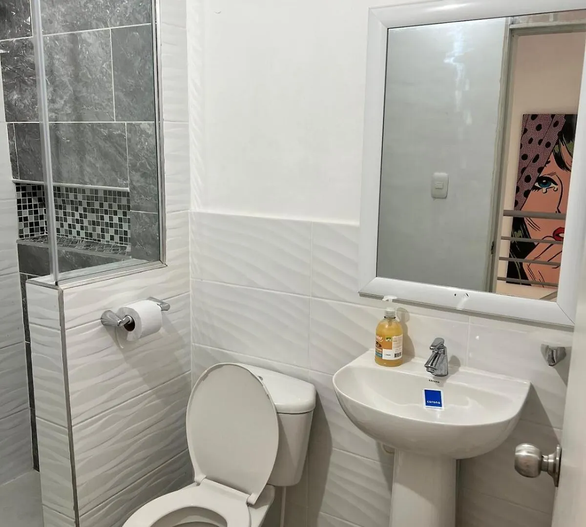 New House Beautiful, Garden, Parking, Complete Apartment Cali