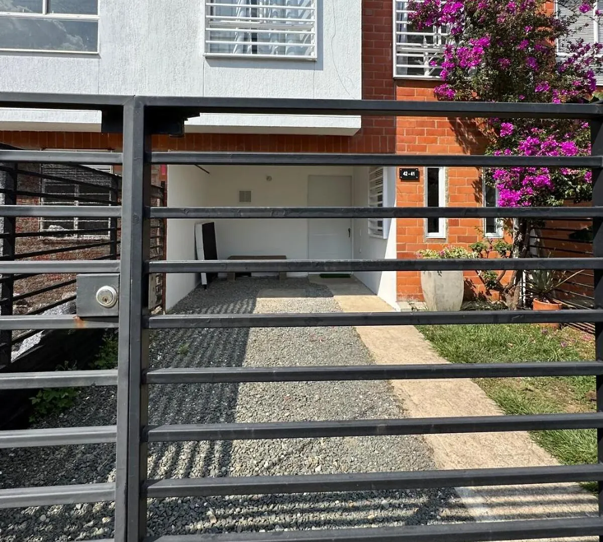 New House Beautiful, Garden, Parking, Complete Apartment Cali